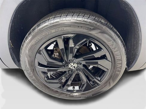 Used 2023 Volkswagen Atlas SE w/ Panoramic Sunroof Package image 90