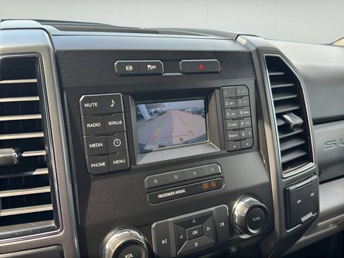 Used 2019 Ford F250 XLT AWD/4WD image 24