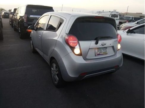 Used 2014 Chevrolet Spark LT FWD image 2