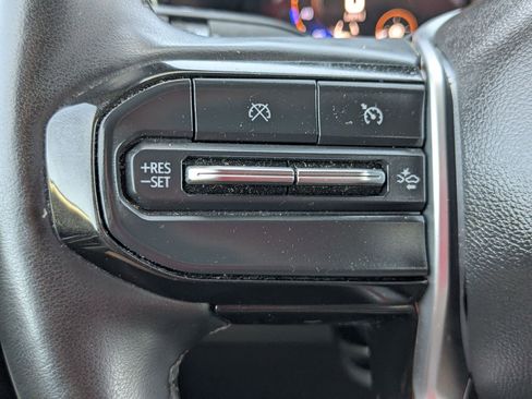 Certified 2024 Chevrolet Colorado ZR2 w/ ZR2 Convenience Package III AWD/4WD image 17