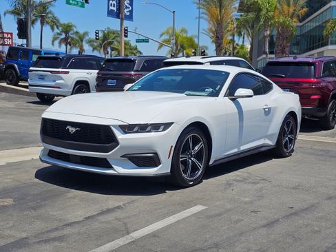 Used 2024 Ford Mustang Premium RWD image 3