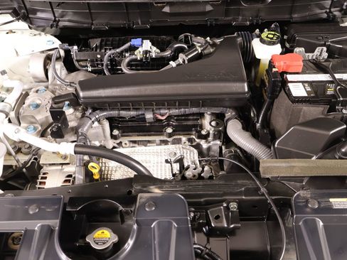 Used 2020 Nissan Rogue S AWD/4WD image 18