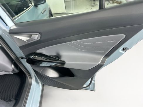 Used 2025 Volkswagen ID.4 Pro S image 31