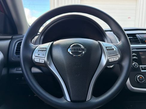 Used 2017 Nissan Altima 2.5 S w/ Power Driver Seat Package FWD image 21