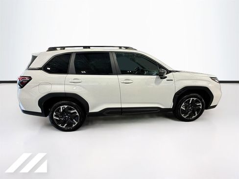 New 2026 Subaru Forester Premium AWD/4WD image 4