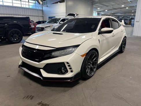 Used 2019 Honda Civic Type R image 7