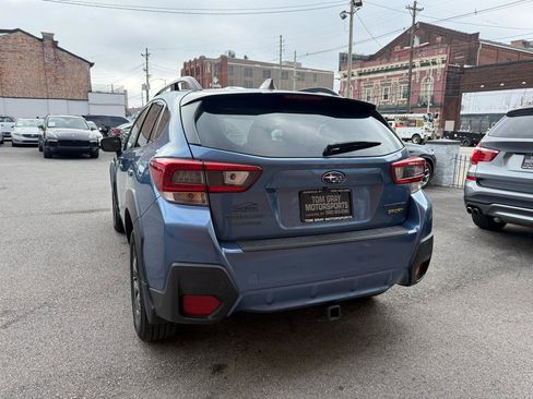 Used 2021 Subaru Crosstrek 2.5i Sport w/ Moonroof Package image 4