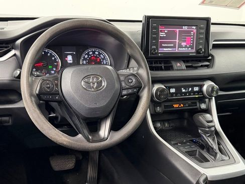 Certified 2021 Toyota RAV4 XLE FWD image 35