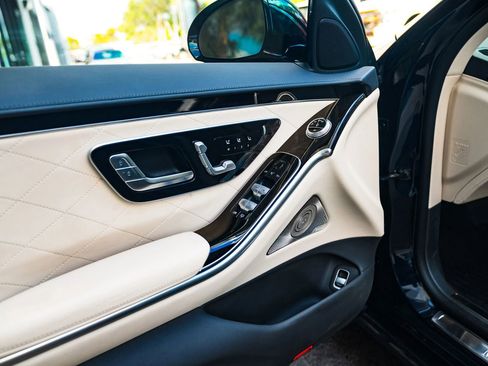 Used 2023 Mercedes-Benz S 580 4MATIC Sedan image 14