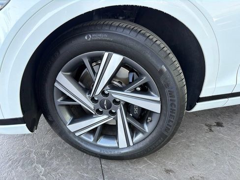 Used 2026 Genesis GV70 3.5T Sport Advanced AWD/4WD image 5