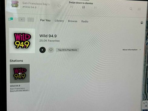 Used 2022 Tesla Model X image 22