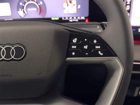 New 2026 Audi Q3 quattro 2.0T image 22