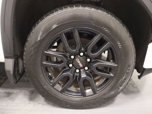 Used 2020 GMC Sierra 1500 Elevation w/ Elevation Value Package AWD/4WD image 29