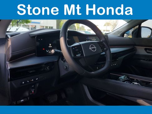 Used 2025 Nissan Murano Platinum w/ Cargo Package image 18