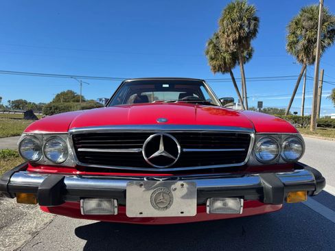 Used 1989 Mercedes-Benz 560 SL image 4