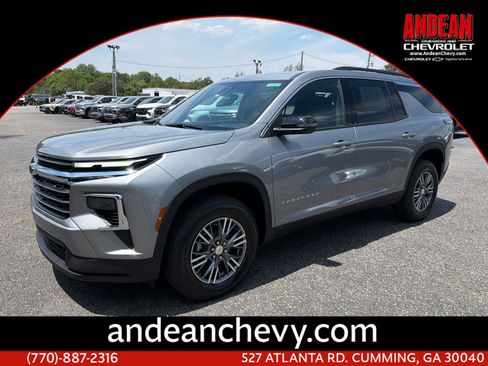 New 2026 Chevrolet Traverse LT AWD/4WD image 1
