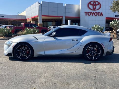 Used 2022 Toyota Supra Premium w/ Driver Assist Package image 8