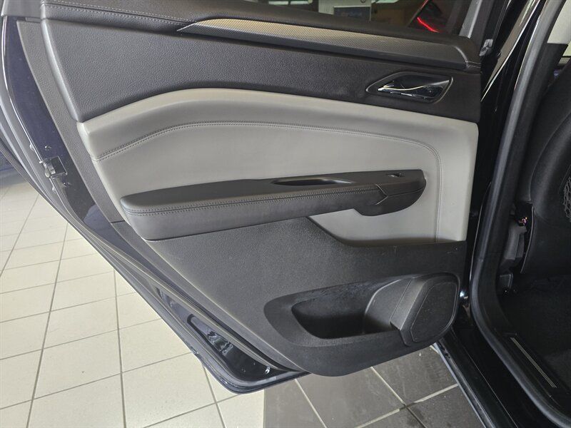 Used 2010 Cadillac SRX 2WD image 10