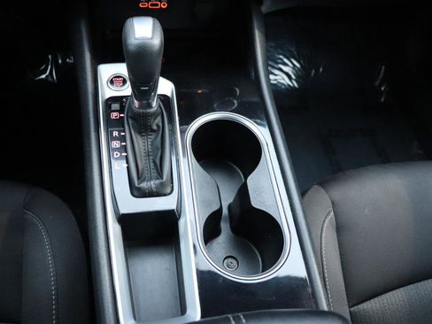 Used 2024 Nissan Altima 2.5 SV image 33