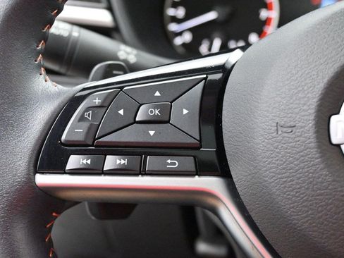 Used 2024 Nissan Altima 2.5 SR w/ SR Premium Package AWD/4WD image 17