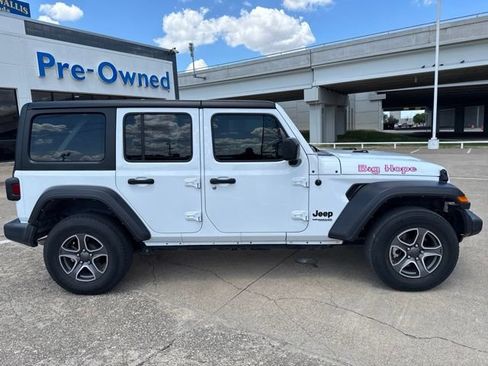 Used 2022 Jeep Wrangler Unlimited Sport AWD/4WD image 2