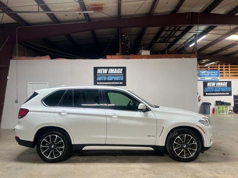 Used 2018 BMW X5 sDrive35i image 3