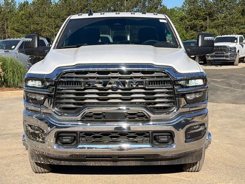 New 2026 RAM 3500 Big Horn AWD/4WD image 3