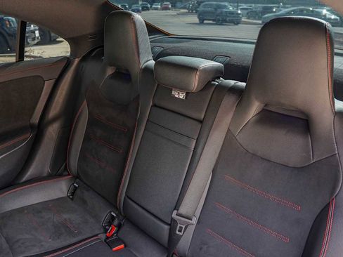 Used 2021 Mercedes-Benz CLA 250 image 30