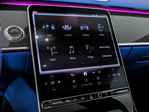 Used 2024 Mercedes-Benz S 63 AMG S image 44