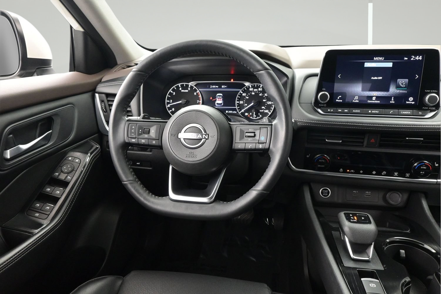 Certified 2023 Nissan Rogue SV w/ SV Premium B Package FWD image 12