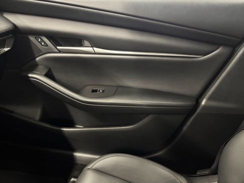 Used 2023 MAZDA MAZDA3 s image 14