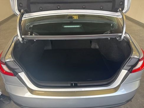 Used 2026 Toyota Camry LE image 17