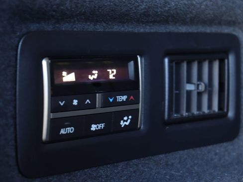 Used 2022 Lexus RX 350L FWD w/ Premium Package image 55