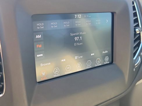 Used 2019 Jeep Compass Latitude image 28