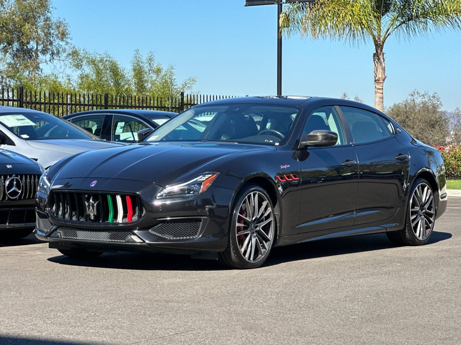 Used 2021 Maserati Quattroporte Trofeo RWD image 7