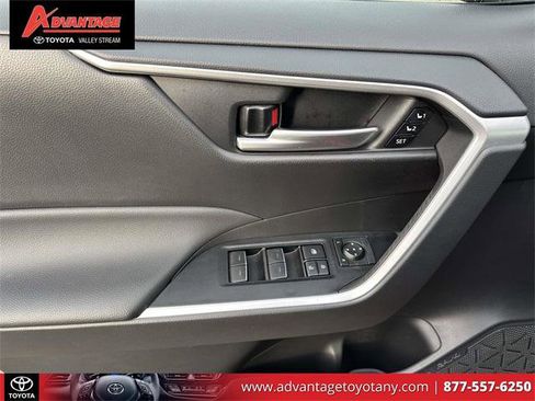 Certified 2025 Toyota RAV4 XLE Premium image 19