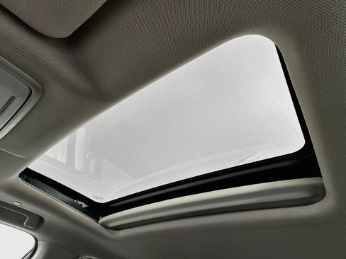 Certified 2024 Honda CR-V EX image 21