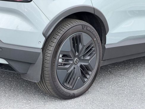 New 2026 Volvo EX30 Cross Country Ultra w/ Protection Package Premier image 9