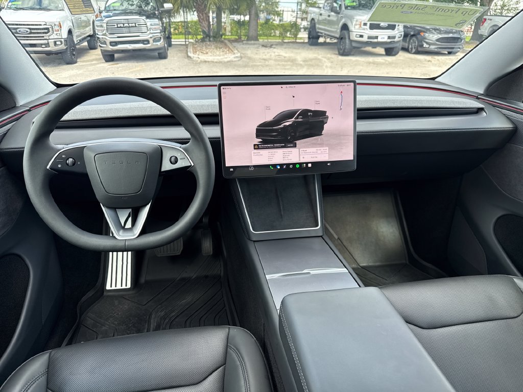 Used 2026 Tesla Model Y 2WD image 5