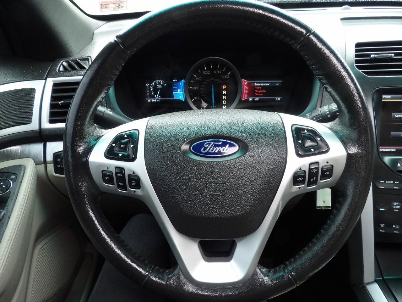 Used 2012 Ford Explorer XLT AWD/4WD image 10