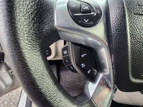 Used 2019 Ford Transit Connect XLT image 13