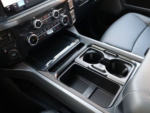 New 2026 Ford F250 Lariat w/ Chrome Package image 30