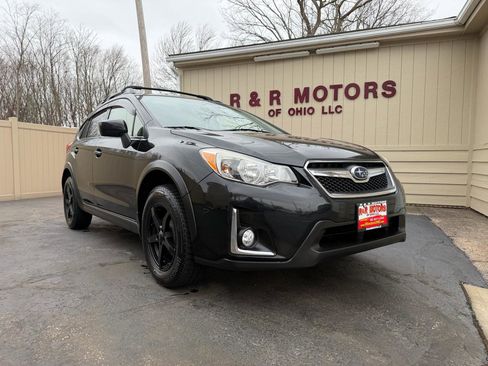 Used 2016 Subaru Crosstrek 2.0i Premium image 7