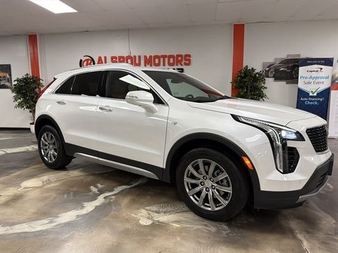 Used 2021 Cadillac XT4 Premium Luxury FWD image 16