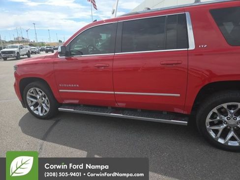 Used 2017 Chevrolet Suburban LT AWD/4WD image 14