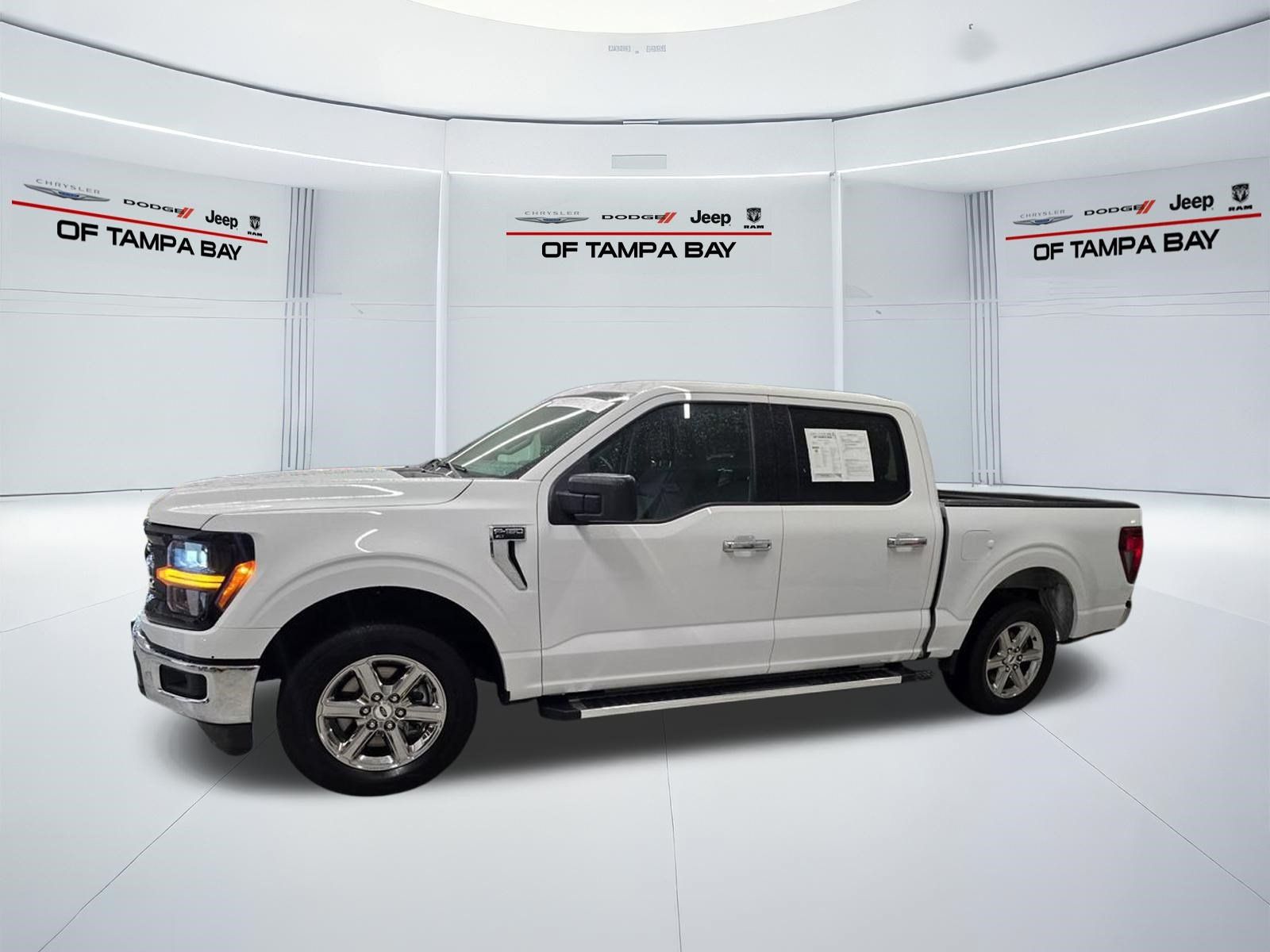 Used 2025 Ford F150 XLT w/ Equipment Group 301A Standard RWD image 3