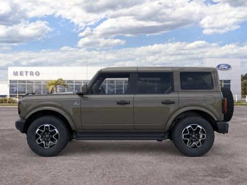 New 2026 Ford Bronco Outer Banks AWD/4WD image 8