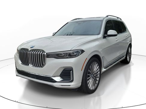 Used 2019 BMW X7 xDrive50i w/ Dynamic Handling Package AWD/4WD image 3