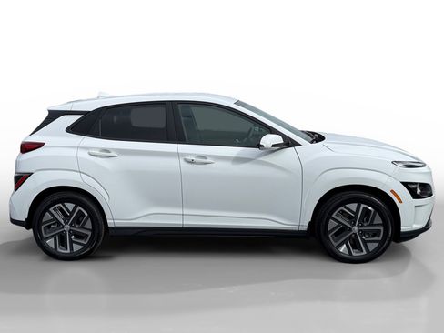 Certified 2023 Hyundai Kona SE image 6