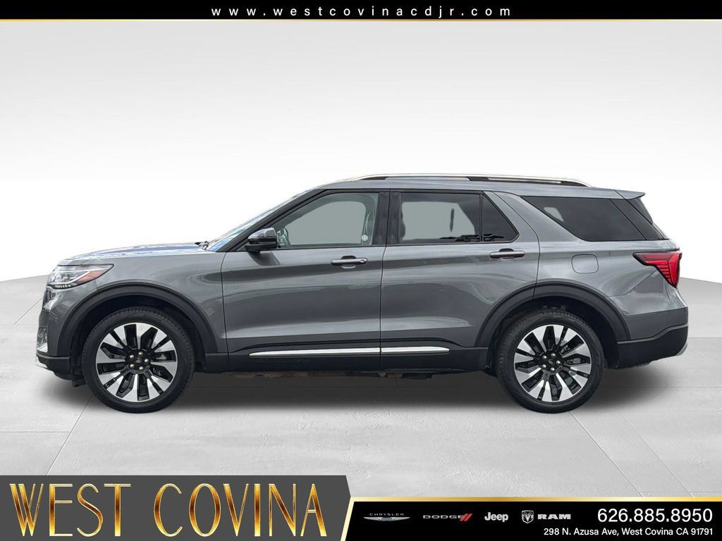 Used 2025 Ford Explorer Platinum w/ LUX Leather Package AWD/4WD image 4